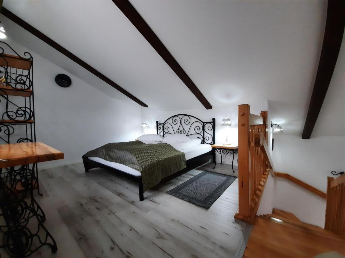 Korona Panzio Bed & Breakfast Odorheiu Secuiesc Exterior photo